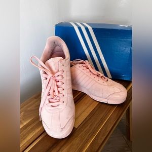 Adidas Samoa - Vintage pink - Size 9  1/2